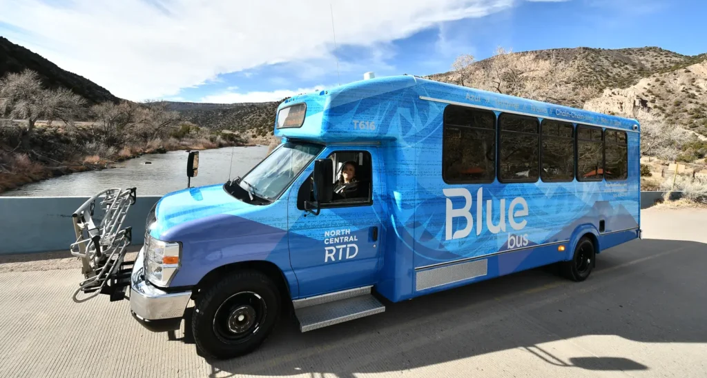 NCRTD Blue Bus on the Rio Grande